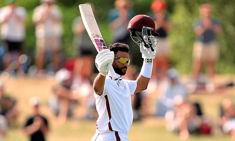 WIvsNZ: ಕಣ್ಣು ನೋವಿದ್ದರೂ ಸನ್‌ಗ್ಲಾಸ್ ಧರಿಸಿ ಶತಕ ಬಾರಿಸಿದ ವಿಂಡೀಸ್‌ ಬ್ಯಾಟರ್‌