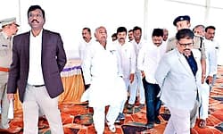 Haveri: ಸಿಎಂ, ಡಿಸಿಎಂ ಸ್ವಾಗತಕ್ಕೆ ಏಲಕ್ಕಿ ನಗರ ಸಜ್ಜು,  ಸಿದ್ಧತೆ ಪರಿಶೀಲಿಸಿದ ಸಚಿವ ಪಾಟೀಲ