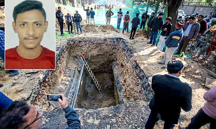 Delhi: ಜಲಮಂಡಳಿ ನಿರ್ಲಕ್ಷ್ಯಕ್ಕೆ ಬೈಕ್ ಸವಾರ ಮೃತ್ಯು... ಮೂವರು ಇಂಜಿನಿಯರ್‌ಗಳ ಅಮಾನತು