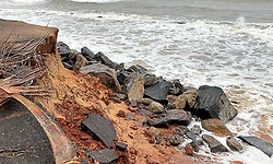 Mangaluru: ಕಡಲ್ಕೊರೆತ ಮುಗಿಯದ ಅಧ್ಯಯನ, ಪ್ರಸ್ತಾವನೆ !