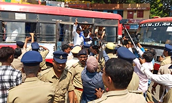 ಮಾದಿಗ ಸಂಘಟನೆಗಳಿಂದ ದಾವಣಗೆರೆ ಬಂದ್ ಗೆ ಯತ್ನ: ಹಲವರು ವಶಕ್ಕೆ