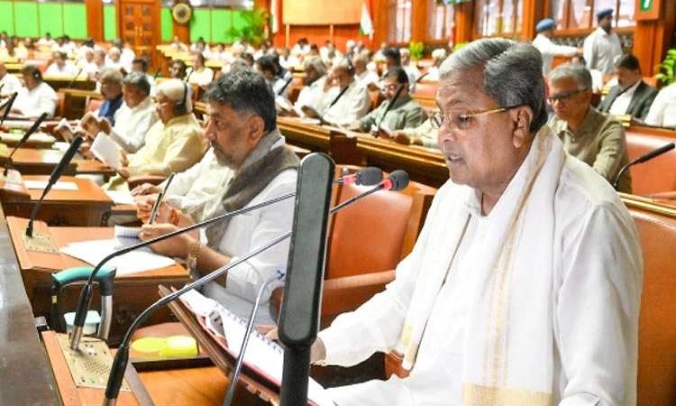 Education:16 ವರ್ಷದೊಳಗಿನ ಮಕ್ಕಳಿಗೆ ಸಾಮಾಜಿಕ ಜಾಲತಾಣ ನಿಷೇಧ-15 ಸಾವಿರ ಶಿಕ್ಷಕರ ನೇಮಕಾತಿ