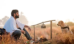 ನಿಯತ್ತು ಇರುವ ಶ್ವಾನದ ಜತೆ ರಕ್ಷಿತ್‌ ಶೆಟ್ಟಿ ಫೋಟೋ: ಹಳೆಯದನ್ನು ಮರೆಯಿರಿ ಎಂದ ಫ್ಯಾನ್ಸ್