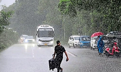 Alert: ಏಪ್ರಿಲ್ 7 ರಿಂದ ದೇಶದ ಹಲವೆಡೆ ಆಲಿಕಲ್ಲು ಸಹಿತ ಭಾರಿ ಮಳೆಯ ಎಚ್ಚರಿಕೆ!