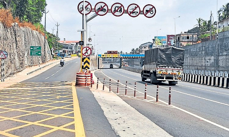 ಹೆದ್ದಾರಿಗಿಳಿಯುವ ದ್ವಿಚಕ್ರ, ರಿಕ್ಷಾಗಳಿಗೆ ಯಾವುದೇ ಕ್ಷಣದಲ್ಲಿ ದಂಡ