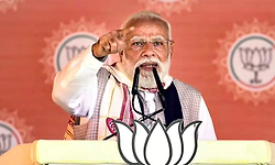 ಕಾಂಗ್ರೆಸ್ ಸದಾ ಪಾಕಿಸ್ತಾನದ ರಾಗ ಹಾಡುತ್ತಿದೆ: ಪ್ರಧಾನಿ ಮೋದಿ ವಾಗ್ದಾಳಿ