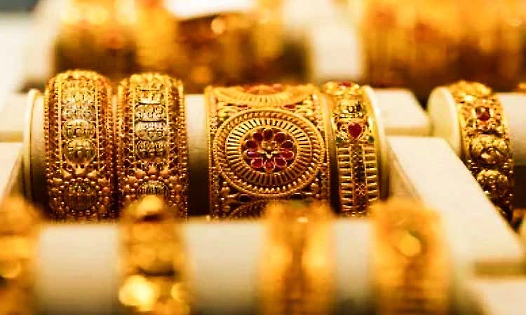 Couple arrested for stealing gold worth ₹42.89 lakh from the house where they worked