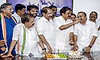 ದೇವರನಾಡಲ್ಲಿ ದಶಕದ ಬಳಿಕ 'ಕೈ' ಹಿಡಿದ ಮತದಾರ!; ಕಾಂಗ್ರೆಸ್‌ ಸಂಘಟಿತ ಹೋರಾಟಕ್ಕೆ ಜಯ