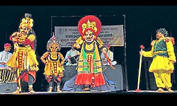 ಯಕ್ಷಪ್ರೇಮಿಗಳ ಮನಗೆದ್ದ ಕರಂಡಕಾಸುರ ಕಾಳಗ