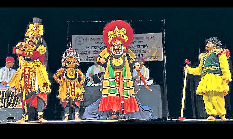 ಯಕ್ಷಪ್ರೇಮಿಗಳ ಮನಗೆದ್ದ ಕರಂಡಕಾಸುರ ಕಾಳಗ