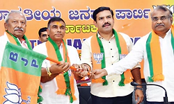 ಸಚಿವ ಸತೀಶ್‌ ಜಾರಕಿಹೊಳಿ ಆಪ್ತ, ಬೆಳಗಾವಿ 'ಕೈ' ಮುಖಂಡ ಬಿಜೆಪಿ ಸೇರ್ಪಡೆ