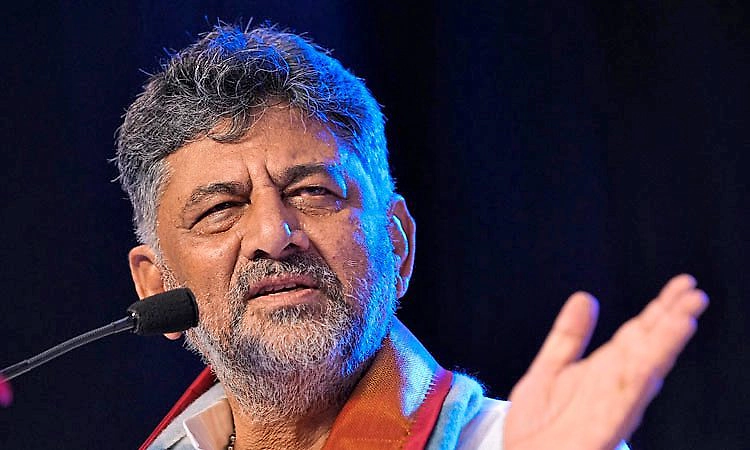 ಬೀದಿ ಬದಿ ವ್ಯಾಪಾರಿಗಳಿಗೆ ಪರ್ಯಾಯ ವ್ಯವಸ್ಥೆ ಕಲ್ಪಿಸಲಾಗುವುದು: ಸಿಎಂ ಡಿಕೆ ಶಿವಕುಮಾರ್