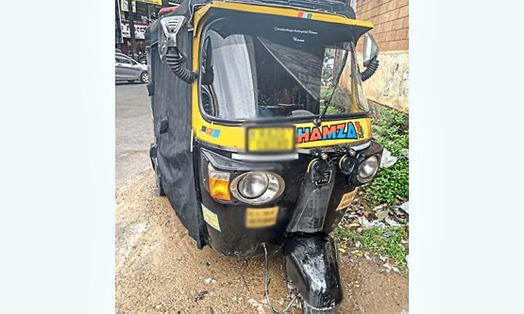 ಕಟಪಾಡಿಯ ಆಟೋ ಬೆಳ್ತಂಗಡಿಯಲ್ಲಿ ಪತ್ತೆ