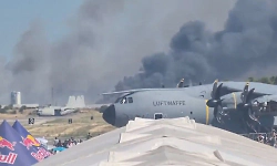 Greek F-4 fighter jet crashes during airshow, two pilots killed