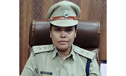 Kalaburagi: ಕೇಂದ್ರ ಕಾರಾಗೃಹದಲ್ಲಿ ಕೈದಿಗಳ ರಾಜಾತಿಥ್ಯ ಪ್ರಕರಣ: ಮುಖ್ಯ ಅಧೀಕ್ಷಕಿ ಅಮಾನತು