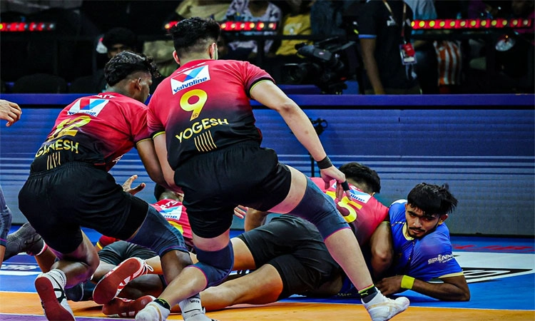 Pro Kabaddi; ಆರನೇ ಗೆಲುವು ಸಾಧಿಸಿದ ಬೆಂಗಳೂರು ಬುಲ್ಸ್‌ , ಟೈಟಾನ್ಸ್‌  7ನೇ ಜಯ