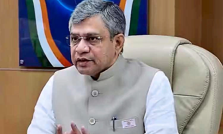 Govt working to upskill, reskill IT talent amid AI challenges: Vaishnaw