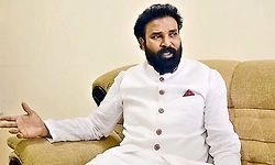 Karnataka government has limited lifespan amid political developments, says Sriramulu