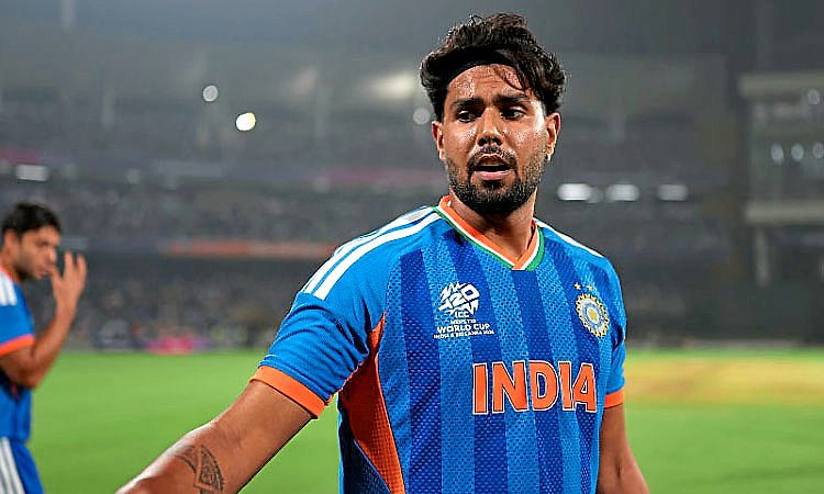 Team India: ಟಿ20 ವಿಶ್ವಕಪ್‌ ನಿಂದ ಹೊರಬಿದ್ದ ಹರ್ಷಿತ್‌ ರಾಣಾ: ಅನುಭವಿ ಬೌಲರ್‌ ಸೇರ್ಪಡೆ