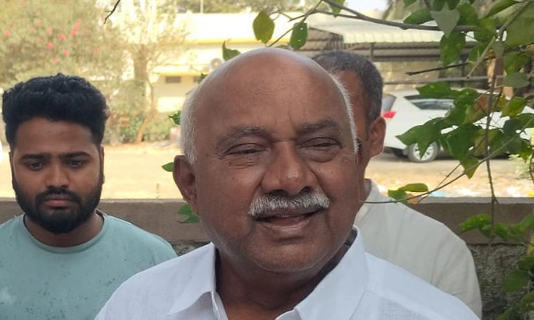 ಯತೀಂದ್ರ ಹೆಸರಿಗೆ ಎಚ್ಎಂ, ಪಿಎಂ ಸೇರಿಕೊಂಡಿವೆ...!:ಕಟು ಪದಗಳಲ್ಲಿ ವಿಶ್ವನಾಥ್ ಟೀಕಾ ಪ್ರಹಾರ