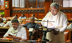 ಬಜೆಟ್‌ ಬಣ್ಣನೆಗೆ ಕವಿತೆ, ವಚನೆಗಳ ಮೊರೆ ಹೋದ ಸಿಎಂ ಸಿದ್ದರಾಮಯ್ಯ