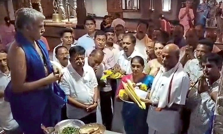 ಶೃಂಗೇರಿ ಸುತ್ತಮುತ್ತ ಕಾಡಾನೆ ಹಾವಳಿಗೆ ಕಂಗಾಲು: ಶಾಸಕ ರಾಜೇಗೌಡ ಆನೆಗುಡ್ಡೆ ದೇವರಿಗೆ ಮೊರೆ