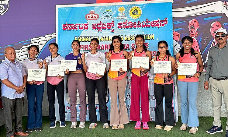 ರಿಲೇ: ಅ 18 ಬಾಲಕಿಯರಲ್ಲಿ ಮಂಗಳೂರು ಚಾಂಪಿಯನ್ಸ್‌‌