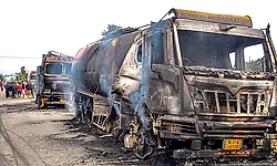 Manipur govt orders internet suspension in 5 Manipur valley districts for 3 days