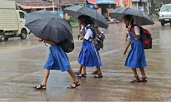 Schools and colleges closed in several Karnataka taluks amid heavy rain