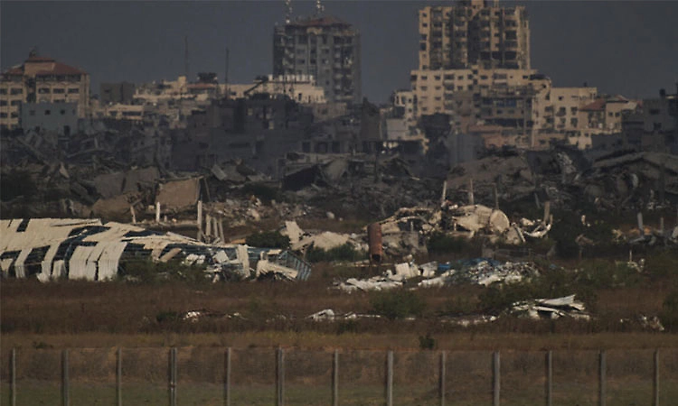Hamas dissolves Gaza administration amid ceasefire talks with Israel