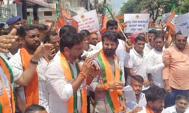 ಚಿಕ್ಕಮಗಳೂರು: ವೃದ್ಧಾಪ್ಯ, ವಿಧವಾ ವೇತನ ತಡೆಹಿಡಿದ ಸರ್ಕಾರದ ವಿರುದ್ಧ ಸಿ.ಟಿ. ರವಿ ಗರಂ!