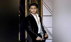 ACP to probe into Aryan Khan’s alleged obscene hand gesture in pub