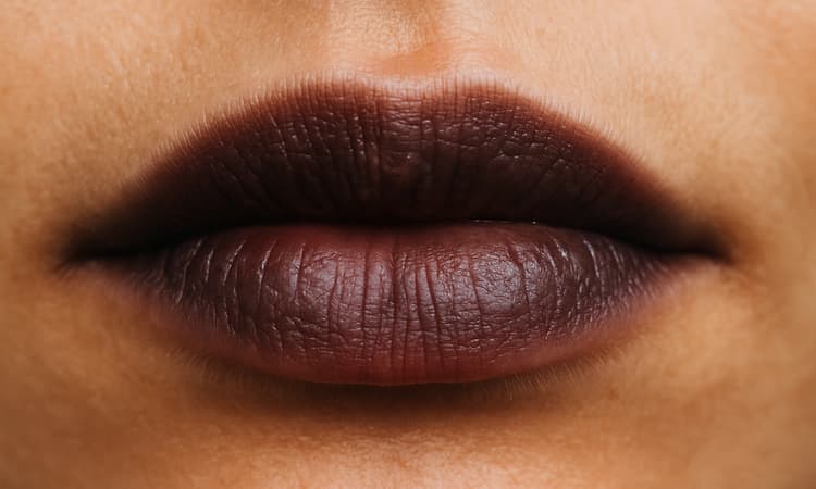 Smoke-darkened lips? Try these simple tricks to bring back the glow