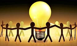 ಸತ್ತಾಗ ಅಳುವ ಬದಲು ಬದುಕಿದ್ದಾಗಲೇ ಮಾತಾಡಿಸಿ...