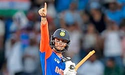 T20: ಇದೇ ಮೊದಲ ಬಾರಿ…: ಟಿ20 ಕ್ರಿಕೆಟ್‌ ನಲ್ಲಿ ಬೃಹತ್‌ ದಾಖಲೆ ಬರೆದ ಅಭಿಷೇಕ್‌ ಶರ್ಮಾ