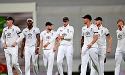 ಆ್ಯಶಸ್: ಇಂಗ್ಲೆಂಡ್ ಮತ್ತೆ ಠುಸ್: ಆಸ್ಟ್ರೇಲಿಯ ವಿಜಯ; 2 0 ಮುನ್ನಡೆ   