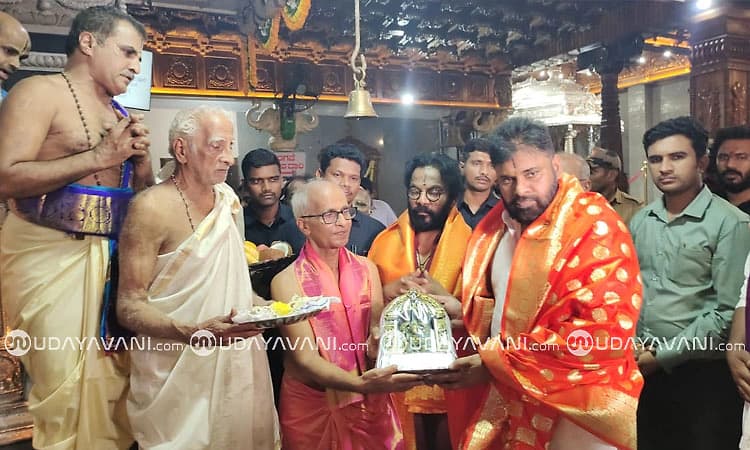 Pawan Kalyan: ಆನೆಗುಡ್ಡೆ ಶ್ರೀ ವಿನಾಯಕ ದೇಗುಲಕ್ಕೆ ಆಂಧ್ರಪ್ರದೇಶದ ಉಪ ಮುಖ್ಯಮಂತ್ರಿ ಭೇಟಿ 