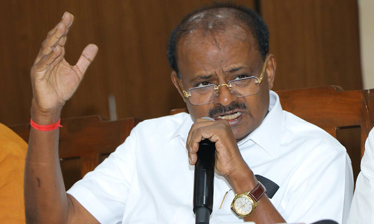 ರಾಜ್ಯದಲ್ಲಿ ಇರೋದು ರಬ್ಬರ್ ಸ್ಟ್ಯಾಂಪ್ ಗೃಹ ಸಚಿವರಾ?: ಎಚ್.ಡಿ.ಕುಮಾರಸ್ವಾಮಿ