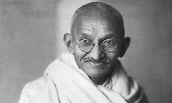 Gandhi Smaraka Nidhi condemns misuse of Mahatma's image in ad war between Cong, BJP