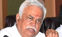 ಬಿಜೆಪಿ ನಾಯಕರ ಹೊಗಳಿ ‘ಶಕ್ತಿ’ ಯೋಜನೆ ಬಗ್ಗೆ ಆರ್‌.ವಿ.ದೇಶಪಾಂಡೆ ವ್ಯಂಗ್ಯ