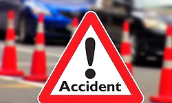 Humnabad: ಸೇತುವೆಗೆ ಡಿಕ್ಕಿ ಹೊಡೆದ ಸ್ಕೂಟಿ; ಒಂದೇ‌ ಕುಟುಂಬದ ಮೂವರು ಸ್ಥಳದಲ್ಲೇ ಸಾವು