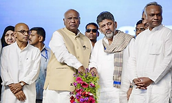 Trump is 'dictator', Modi is his 'slave': Mallikarjun Kharge