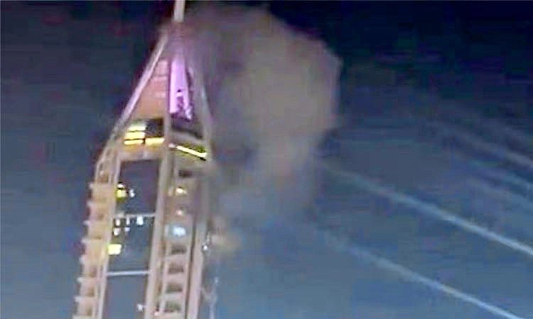 ಮುಂದುವರಿದ ಸಂಘರ್ಷ; ದುಬೈನ ಪ್ರಸಿದ್ಧ ಮರೀನಾ ಟವರ್​​ ಗುರಿಯಾಗಿಸಿ ಇರಾನ್ ಕ್ಷಿಪಣಿ ದಾಳಿ