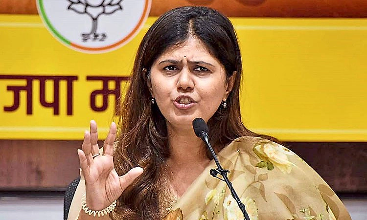 ಮಹಾರಾಷ್ಟ್ರದ ಸಚಿವೆ ಪಂಕಜಾ ಮುಂಡೆ ಅವರಿಗೆ ಬಾಂಬೆ ಹೈಕೋರ್ಟ್ ನೋಟಿಸ್ ಜಾರಿ