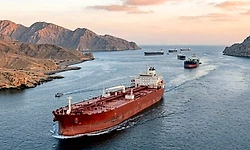 ಹೊರ್ಮುಜ್ ಜಲಸಂಧಿ ಸಂಚಾರಕ್ಕೆ 'ಶುಲ್ಕ'! ಇರಾನ್-ಓಮನ್ ಸುಂಕಕ್ಕೆ ಅರಬ್ ರಾಷ್ಟ್ರಗಳ ವಿರೋಧ