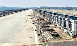 Kundapura; ಅರಾಟೆ ಹಳೆ ಸೇತುವೆ: ಇನ್ನೂ ದುರಸ್ತಿಯಾಗಿಲ್ಲ