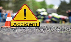 Puttur: ಕೆದಂಬಾಡಿ: ಬೈಕ್ ಚರಂಡಿಗೆ ಬಿದ್ದು ಸವಾರರು ಗಾಯ