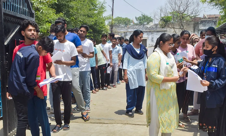 Advisory on CUET-UG dress code, permissible items released