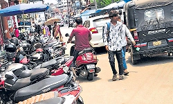Bengaluru residents may have to pay up to Rs 25,000 a year for parking on roads