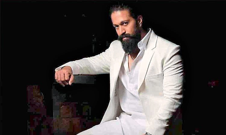 ಲಕ್ಕಿ ಡಿಸೆಂಬರ್‌ ಮೇಲೆ ಯಶ್‌ ಕಣ್ಣು: ಕ್ರಿಸ್ಮಸ್‌ಗೆ 'ಟಾಕ್ಸಿಕ್‌' ರಿಲೀಸ್‌!